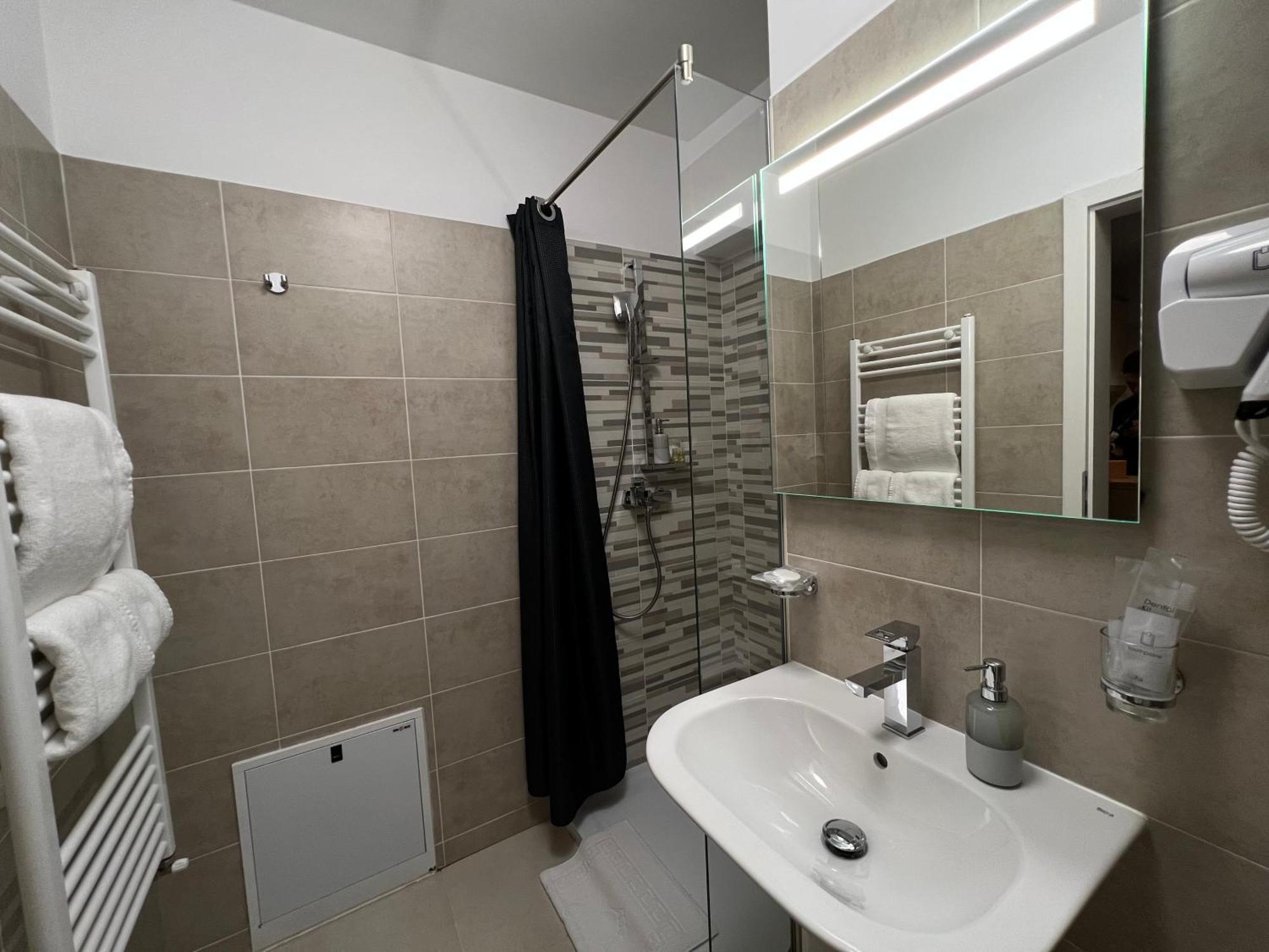 Mm Residence Cluj-Napoca Eksteriør billede
